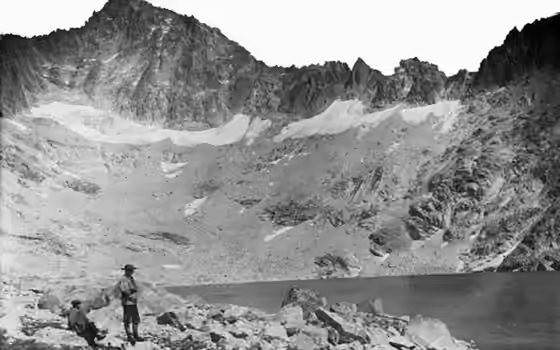 Aguja Haurillón (3.075 m), macizo Maladeta · Aneto