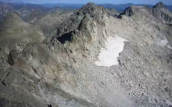 Besiberri Sud (3.030 m), macizo Besiberri · Comaloforno