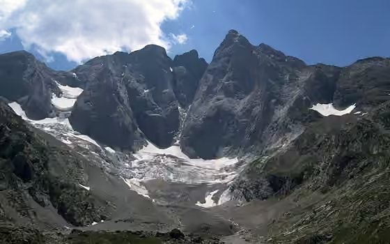 Espalda de Chausenque (3.154 m), macizo Viñamala (Vignemale)