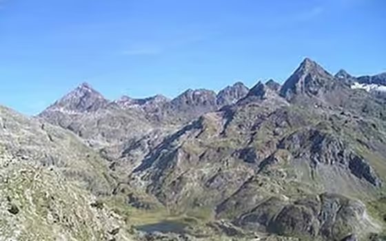 Gran Facha (3.005 m), macizo Balaitús · Infiernos · Argualas