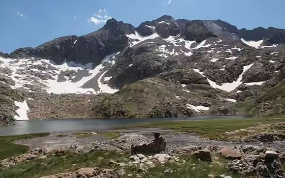 Pico de Arnales (3.006 m), macizo Balaitús · Infiernos · Argualas