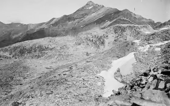 Pavots · Tucón Royo (3.121 m), macizo Posets · Eriste