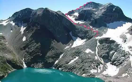 Tuca de Literola (3.095 m), macizo Perdiguero · Gourgs Blancs · Maupás